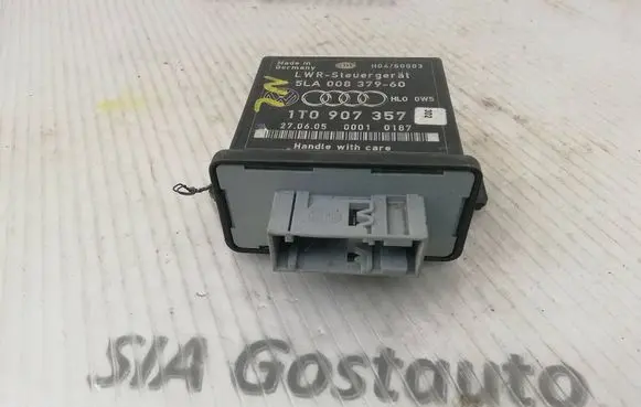 Volkswagen PASSAT B7 Xenon control unit/module 5LA00837960 1T0907357