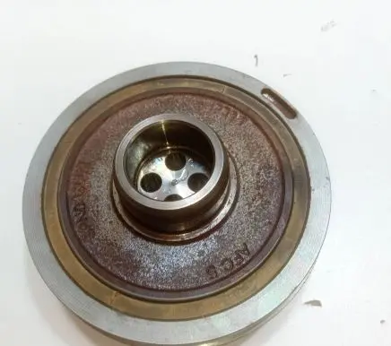 BMW 5 G30 G31 Crankshaft pulley 18495011 761924511 18011510616