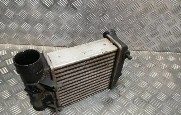 Audi A6 S6 C6 4F Intercooler radiator