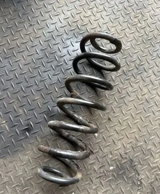 Volkswagen Tiguan Rear coil spring