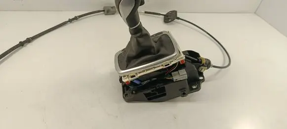 Gear shifter/selector
