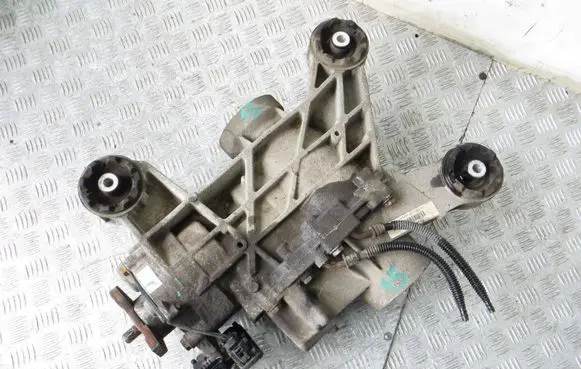 Audi Q3 8U Rear differential 0AY525010F 0AY907554J