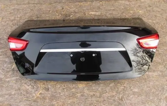 Maserati Ghibli Truck tailgate 