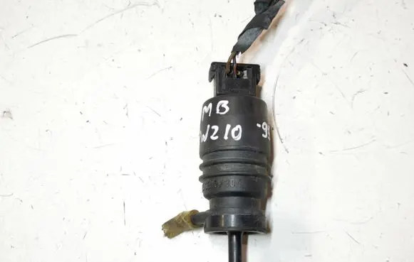 Mercedes-Benz E W210 Headlight washer pump 