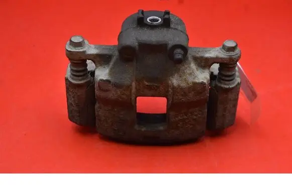 Suzuki SX4 Front brake caliper 