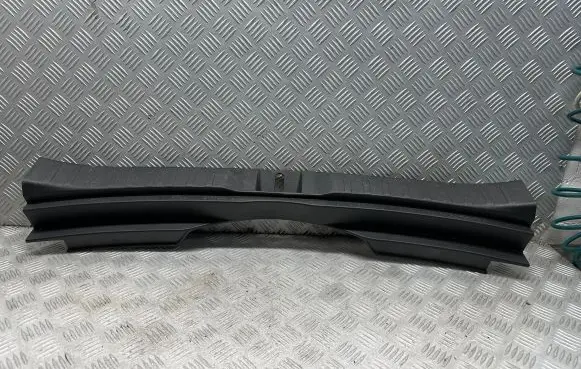 Toyota RAV 4 (XA50) Trunk/boot sill cover protection 5838742090