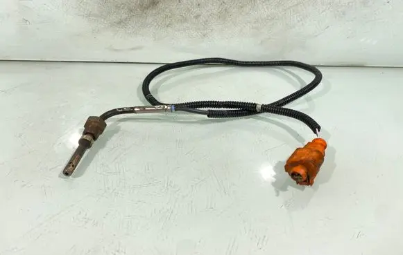 Audi A6 S6 C6 4F Exhaust gas temperature sensor 203310031908