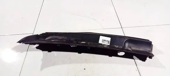Toyota Corolla E120 E130 Wiper trim 5570902070 55709-02070