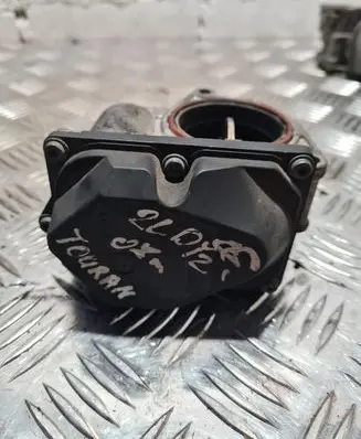 Volkswagen Touran I Throttle valve A2C53324665