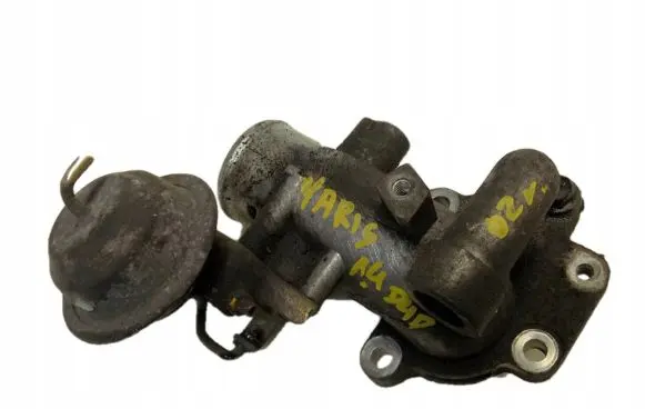 Toyota Yaris Coolant heater control valve 