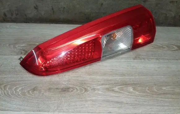 Volvo XC70 Rear/tail lights 160986