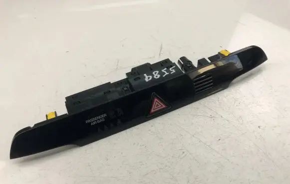 Hazard light switch