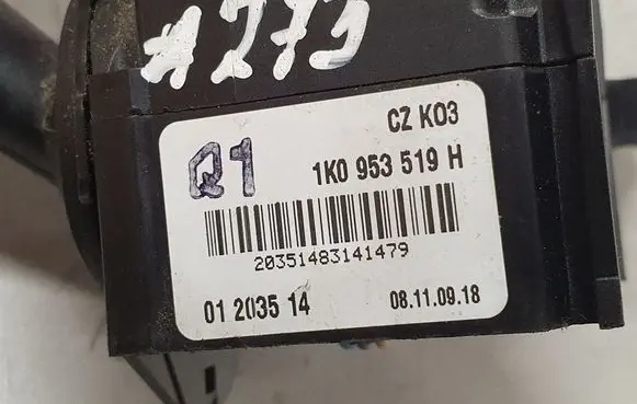 Volkswagen Golf VI Wiper control stalk 1K0953519H