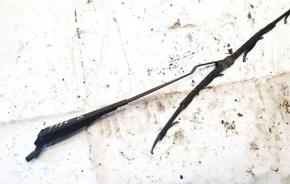 Volkswagen Sharan Front wiper blade arm 7m0955410b