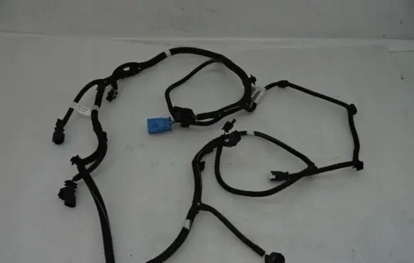 Peugeot 208 Parking sensor (PDC) wiring loom 9834130880
