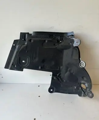 Engine bonnet/hood sound/heat insulation