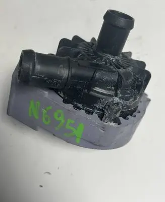 Volkswagen ID.3 Electric auxiliary coolant/water pump 1EA965567L