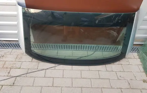 Volkswagen Eos Rear windscreen/windshield window 1Q0871177 9211502