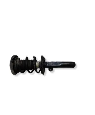 BMW 1 F40 Front shock absorber with coil spring 6899672