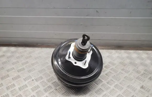 Dodge Challenger Brake booster P04581644AF