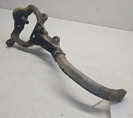 Mercedes-Benz E W211 Front wheel hub spindle knuckle