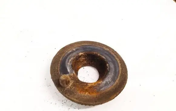Skoda Octavia Mk2 (1Z) Front coil spring rubber mount
