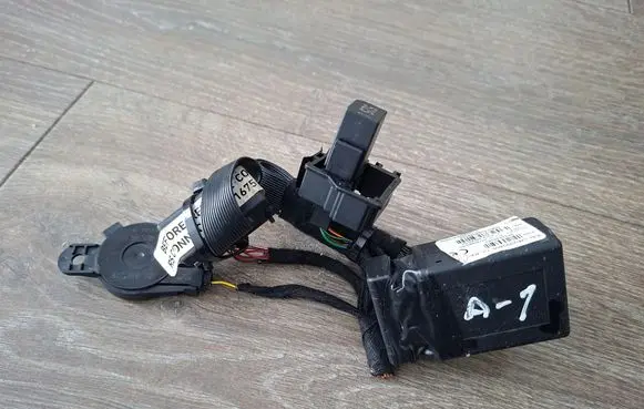 Audi A1 Other devices LMU30G600 3Q0951253