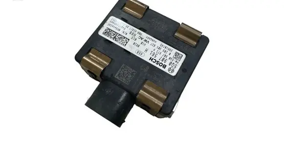Audi A3 S3 8V Distronic sensor radar 5Q0907561H 0203301827 5Q0907572H