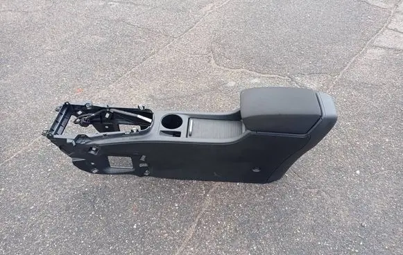 Opel Astra J Armrest 13258342 1696512