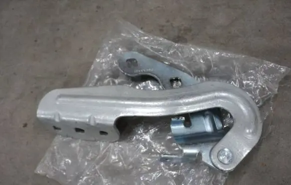 Ford B-MAX Engine bonnet/hood hinges AV1116800AA