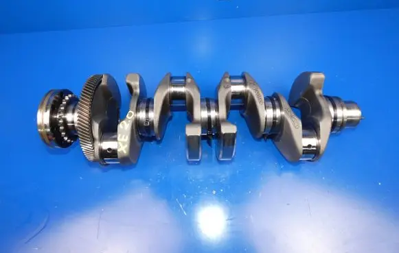 Jaguar XE Crankshaft G4D3-6A303-BA