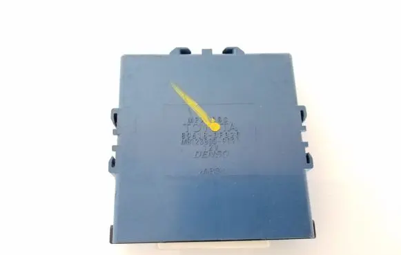 Toyota Corolla Verso E121 Combustion control unit/module 896180F020