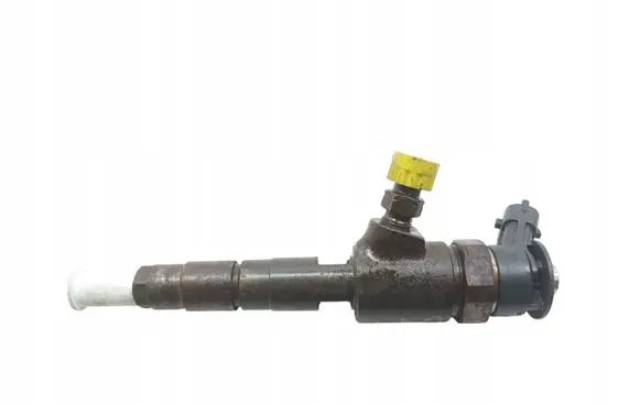 Fuel injector