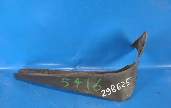 Mazda 6 Fender foam support/seal 