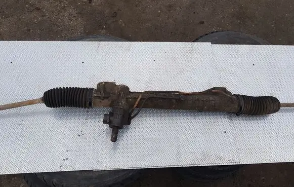 Citroen C8 Steering rack 1332770080