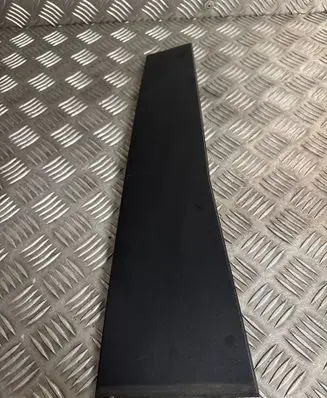 Seat Alhambra (Mk2) Rear door glass trim molding 7N5839904B