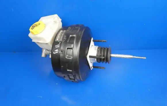 Jaguar XJ X351 Brake booster AW932B195BD 03774799024