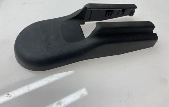 Honda Civic Front passenger seat rail trim 81106SMGAE010