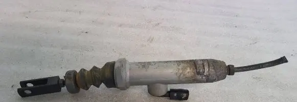 Audi 80 90 S2 B4 Clutch master cylinder 893721401D