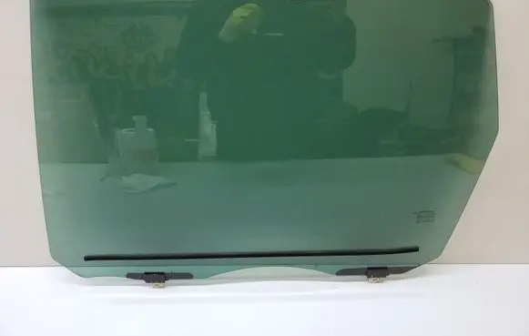 Renault Scenic III - Grand scenic III Rear door window glass 43R006723