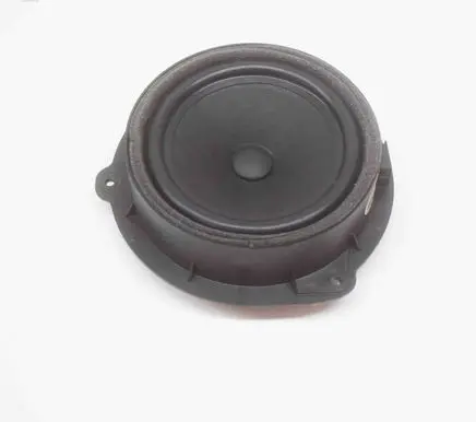 Audi Q3 F3 Rear door speaker 83A035411