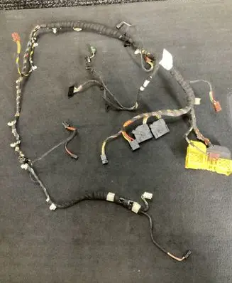BMW X6 F16 Seat wiring loom 9365004 BM6U409113 ENE593A