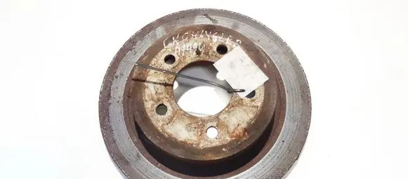 Chrysler Pacifica Rear brake disc neventiliuojamas
