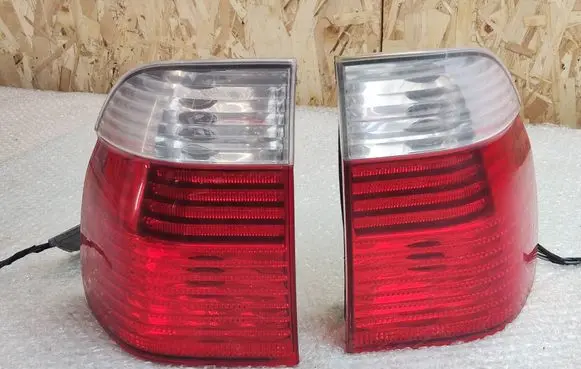 BMW 5 E39 Rear/tail lights set 6902532 6902531 6907348