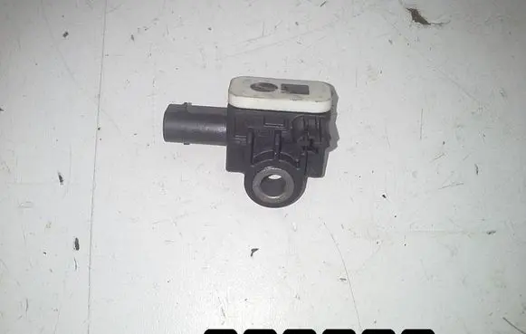 BMW 3 E92 E93 Camshaft speed sensor # 9234989