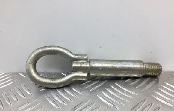 Volkswagen Polo IV 9N3 Towing hook eye 