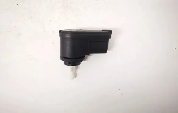 Headlight level adjustment motor