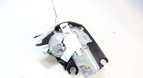 Peugeot 308 Rear window wiper motor 53031812