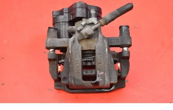 Skoda Octavia 985 Rear brake caliper 5R3615406