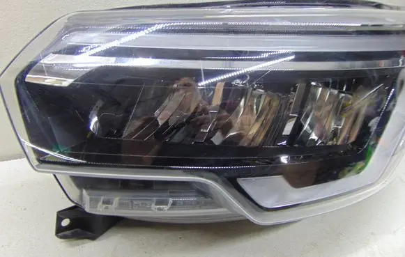 Renault Trafic III (X82) Headlight/headlamp 260601790R